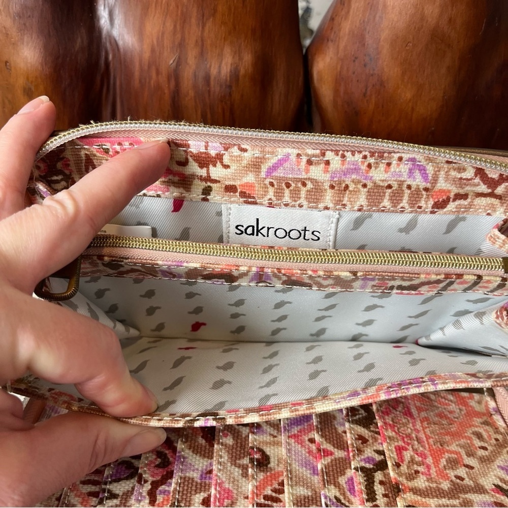 Sakroots Multicolor Patterned Wallet - Picture 7 of 9